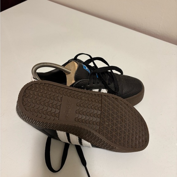 Adidas Black and White Sambae Sneakers with Brown Sole - Picture 2 of 3